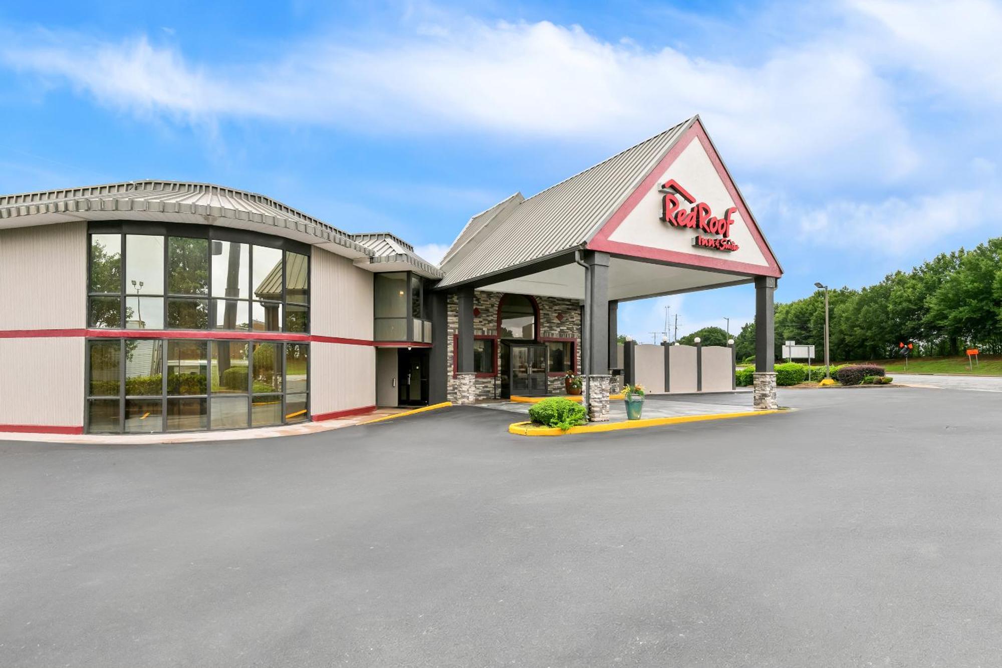 Red Roof Inn & Suites Duncan Exteriör bild